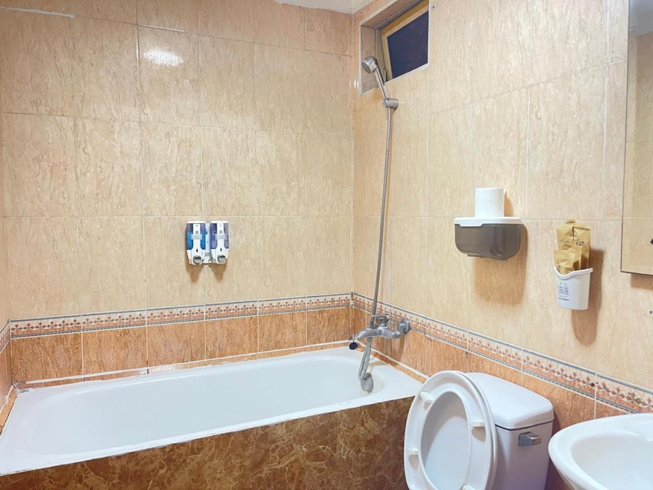 Il Divo Hostel & Spa Ханой Экстерьер фото